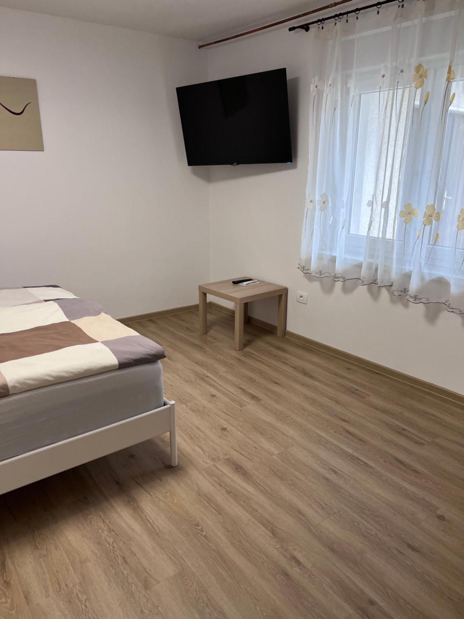 Stara Jezica Apartments With Wifi Ljubljana Kamer foto